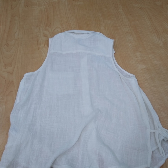 Universal Thread Top - Picture 4 of 7